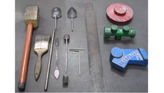 Molding tools and casting models